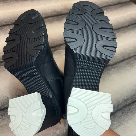 { Sorel } Brex Heel Lug Sole Chelsea Boots Black White - Picture 9 of 10